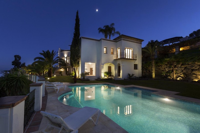 Price reduction of over 300,000 Euros on this stunning luxury mansion